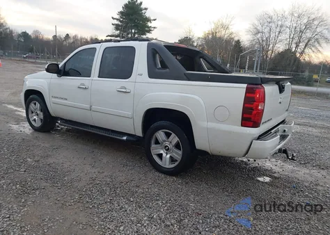 2007 Chevrolet Avalanche 1500 Lt z USA, uszkodzony, nr VIN 3GNFK12367G246856